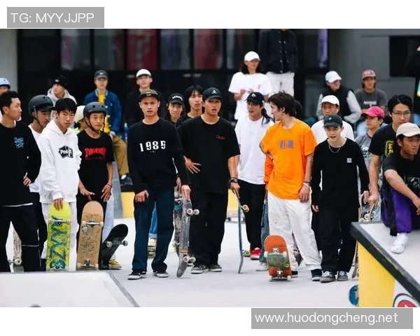 北京滑板队战术解析:如何在比赛中发挥团队优势与个人技巧 北京滑板队战术解析:如何在比赛中发挥团队优势与个人技巧