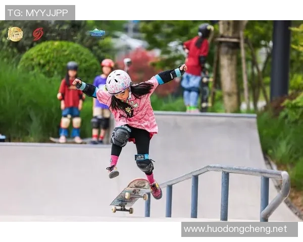 成都滑板队包夹战术分析与成效评估探讨