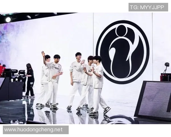 赛后分析:BLG与EDG团队协作的成功与不足之处探讨 赛后分析:BLG与EDG团队协作的成功与不足之处探讨